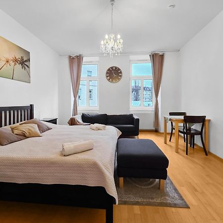 Three King-Size Beds, Three Bedrooms Wien Ngoại thất bức ảnh
